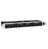 BEHRINGER HA4700 4-kanalni predojačevalnik 